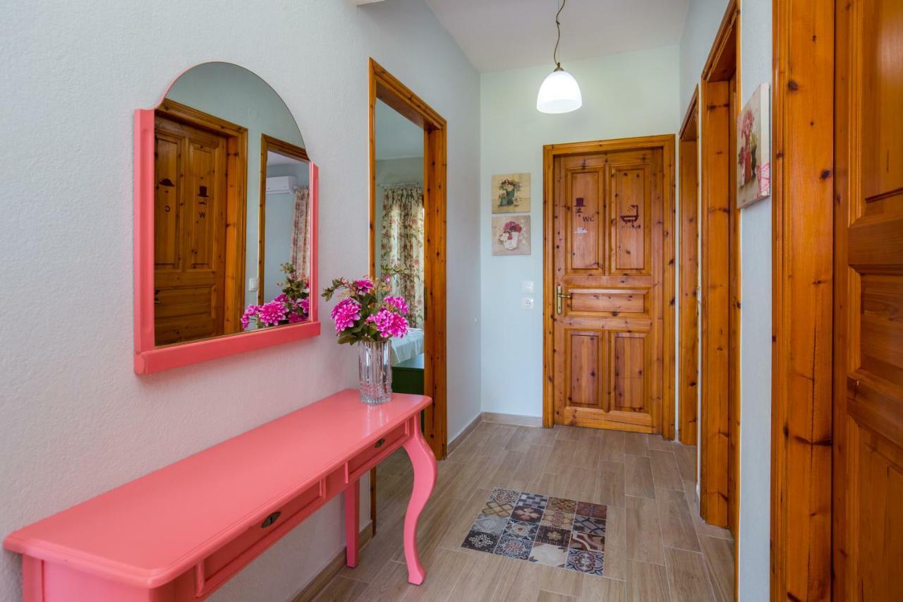 Villa Sotiria Lux 利迈纳里亚 外观 照片