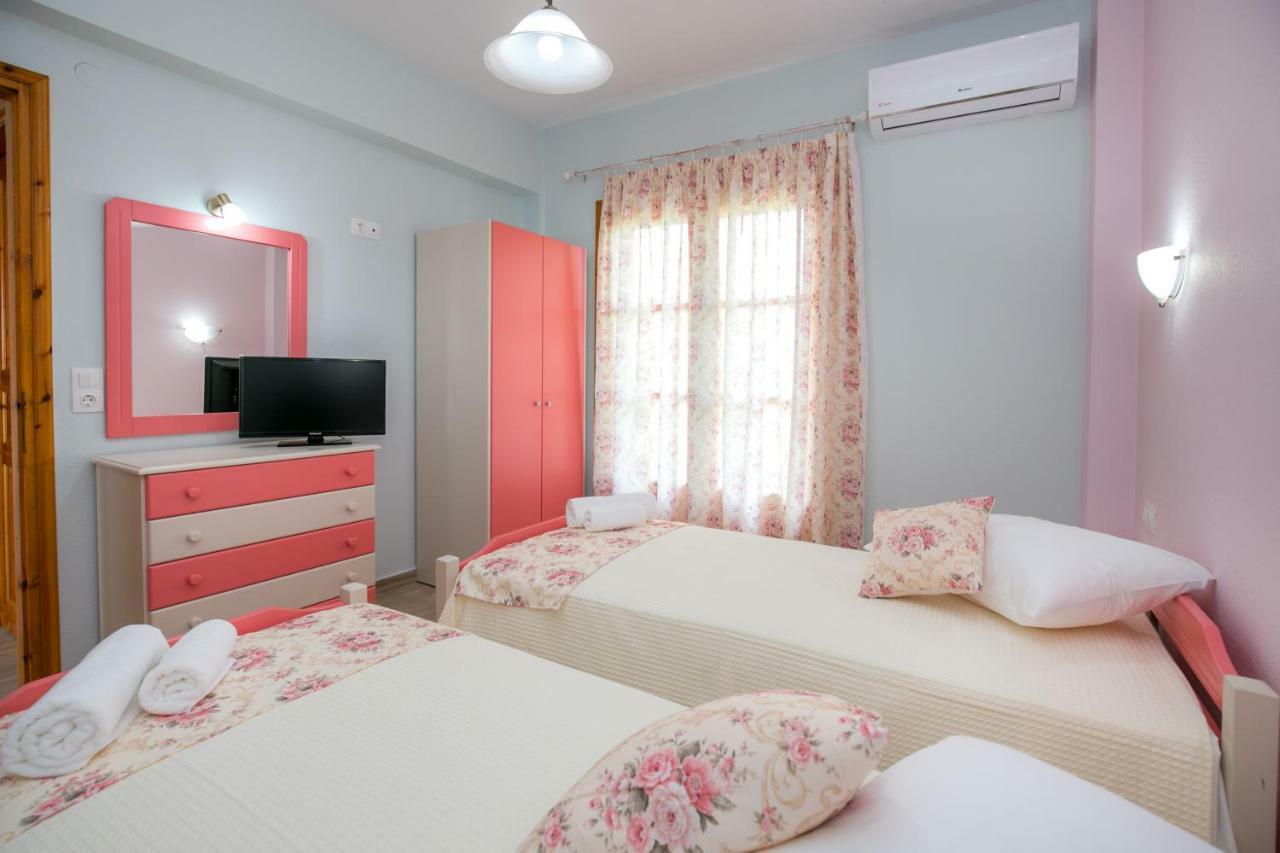 Villa Sotiria Lux 利迈纳里亚 外观 照片